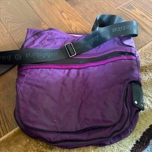 Lululemon bag
